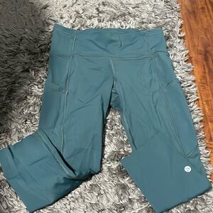 🍋🍋 Lululemon fast and free leggings size 8